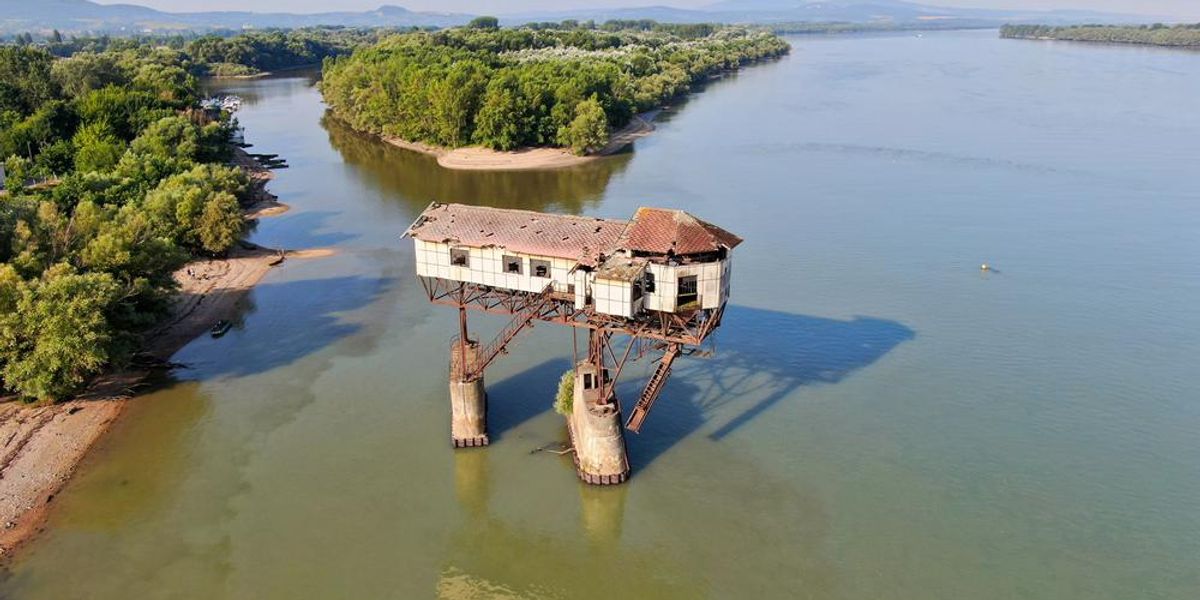 Magányos óriás a Duna közepén – Az egyik legjobb miniprogram