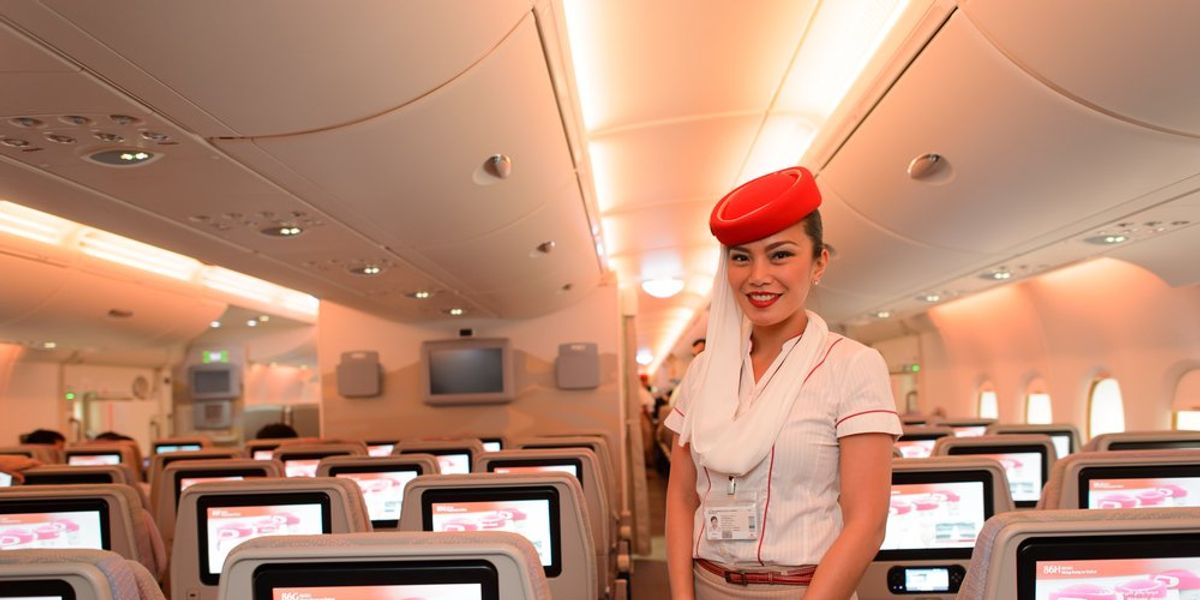 5000 légiutas-kísérőre pályázik az Emirates, így jelentkezhetsz magyarként