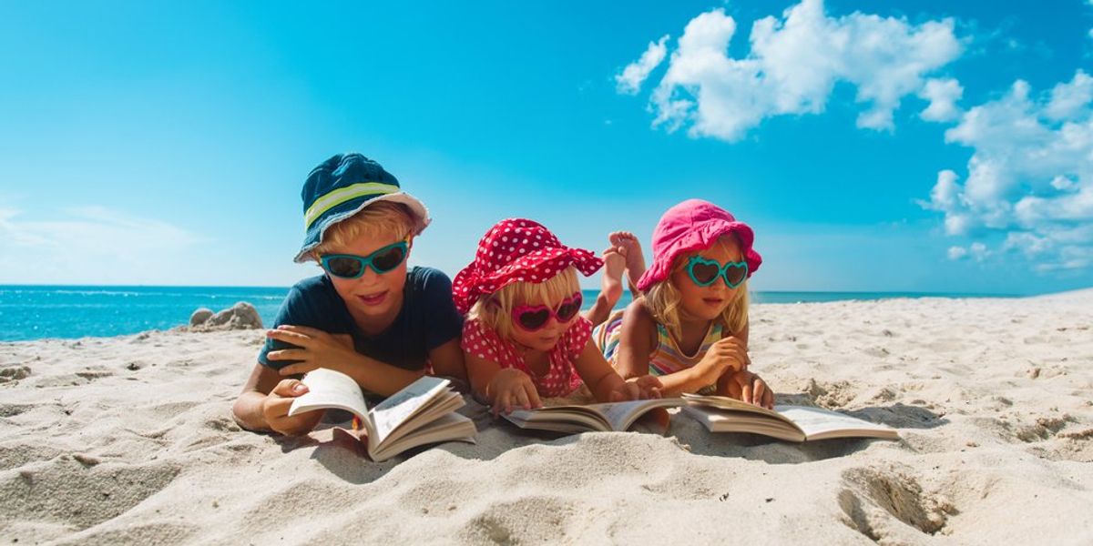 mesekönyv gyerekek tengerpart olvasás